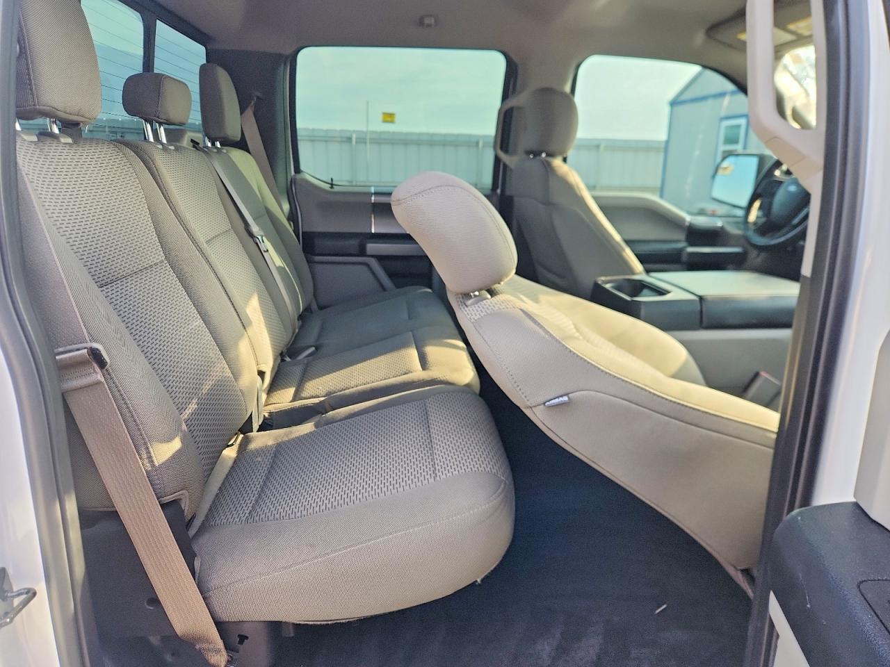2017 FORD F150 SUPERCREW photo 28