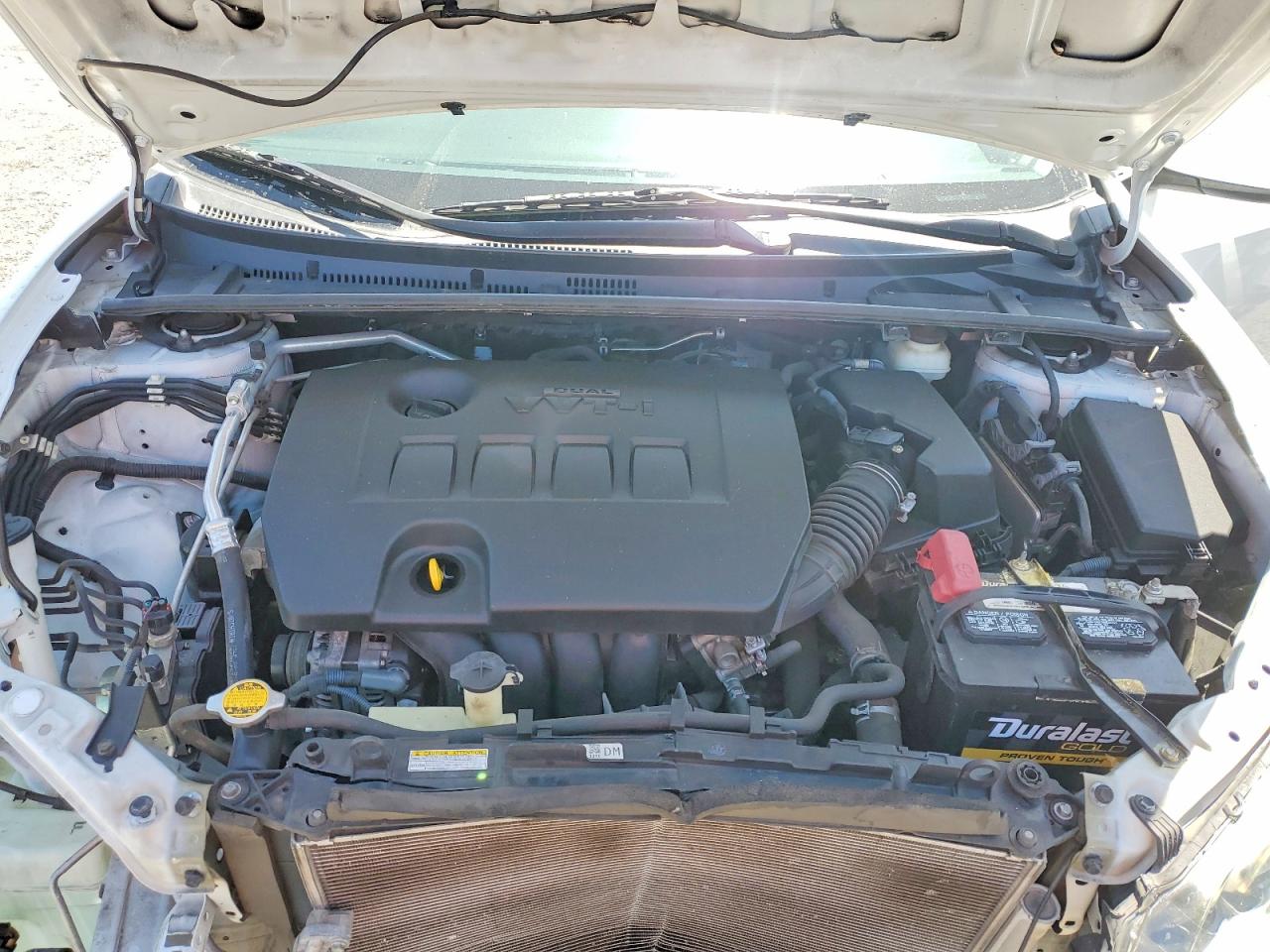 2016 TOYOTA COROLLA LE photo 11
