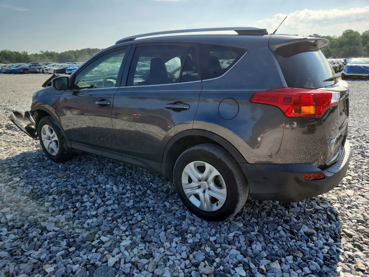 2014 TOYOTA RAV4 LE photo 4