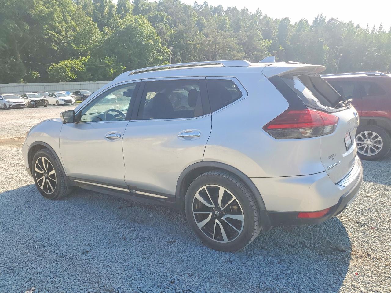 2017 NISSAN ROGUE SL photo 3