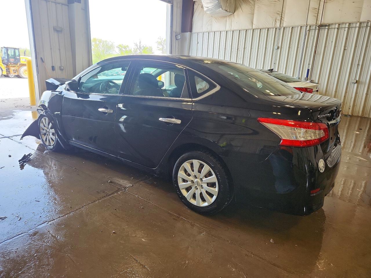 2015 NISSAN SENTRA S photo 4