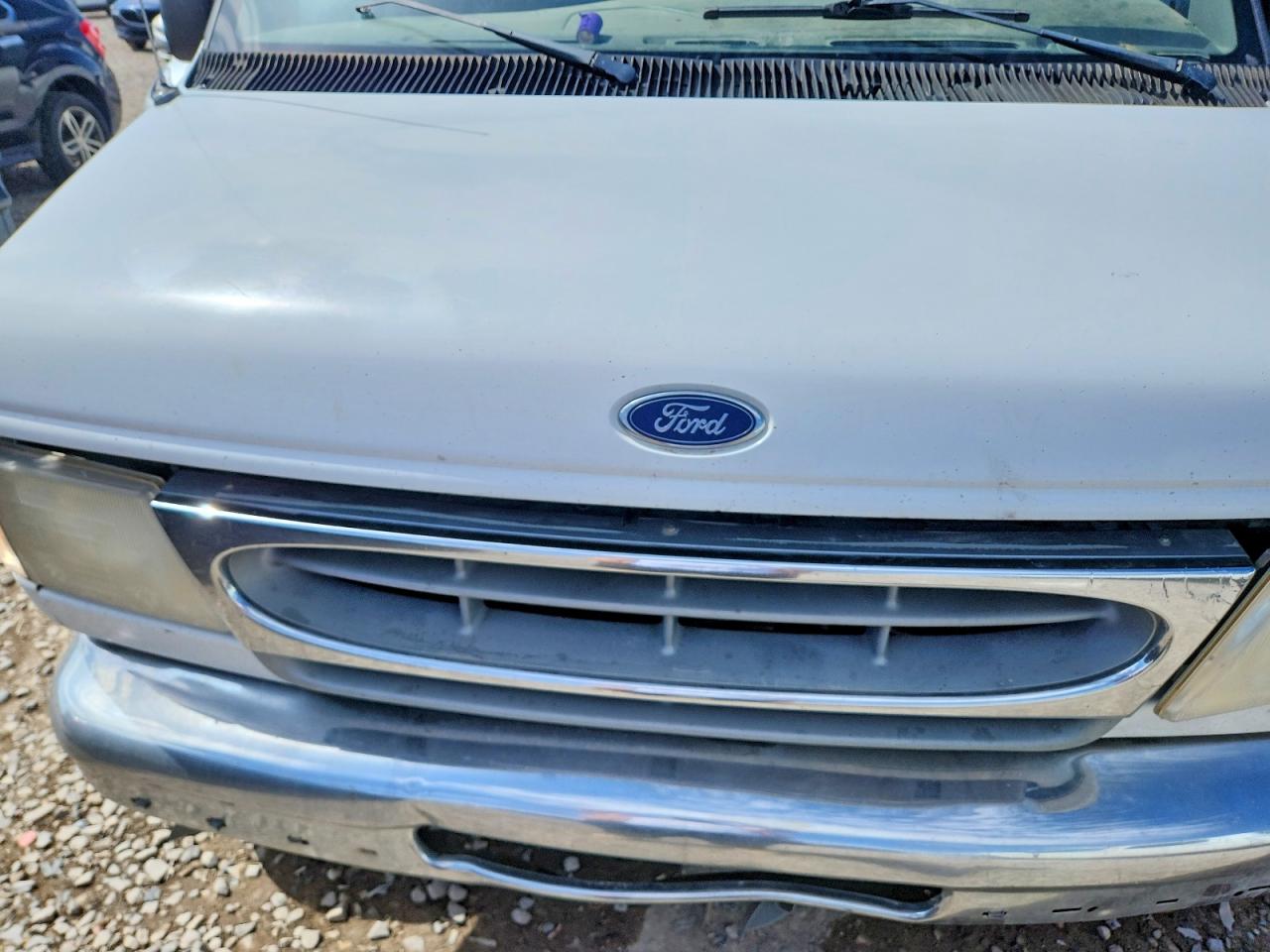 1998 FORD ECONOLINE E350 VAN photo 34