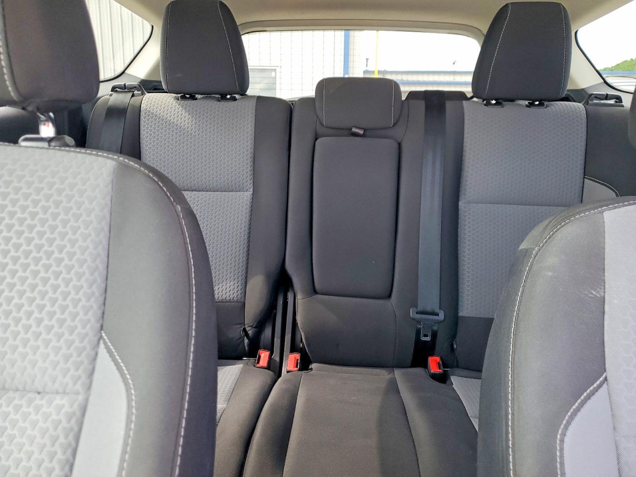 2017 FORD ESCAPE SE photo 10