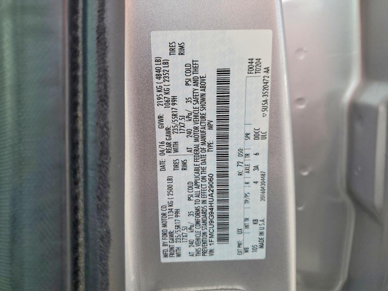 2017 FORD ESCAPE SE photo 14