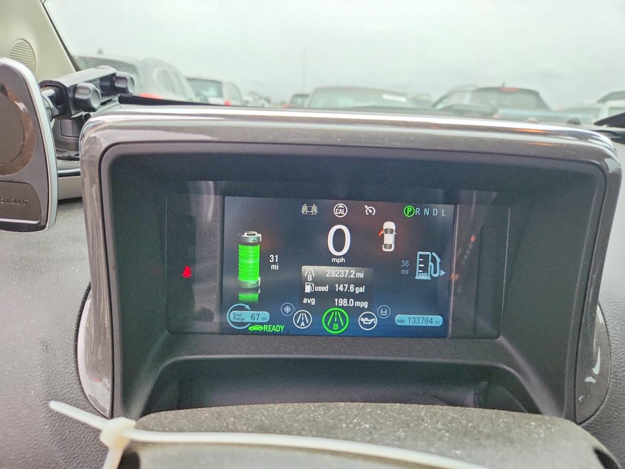 2013 CHEVROLET VOLT photo 17