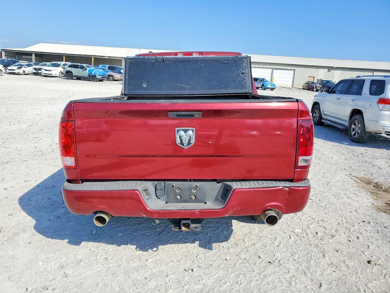 2014 RAM 1500 ST photo 11