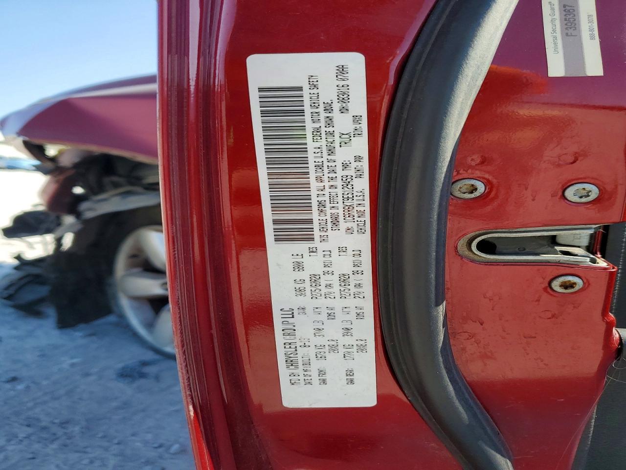 2014 RAM 1500 ST photo 25