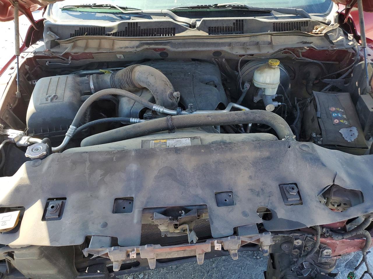 2014 RAM 1500 ST photo 21