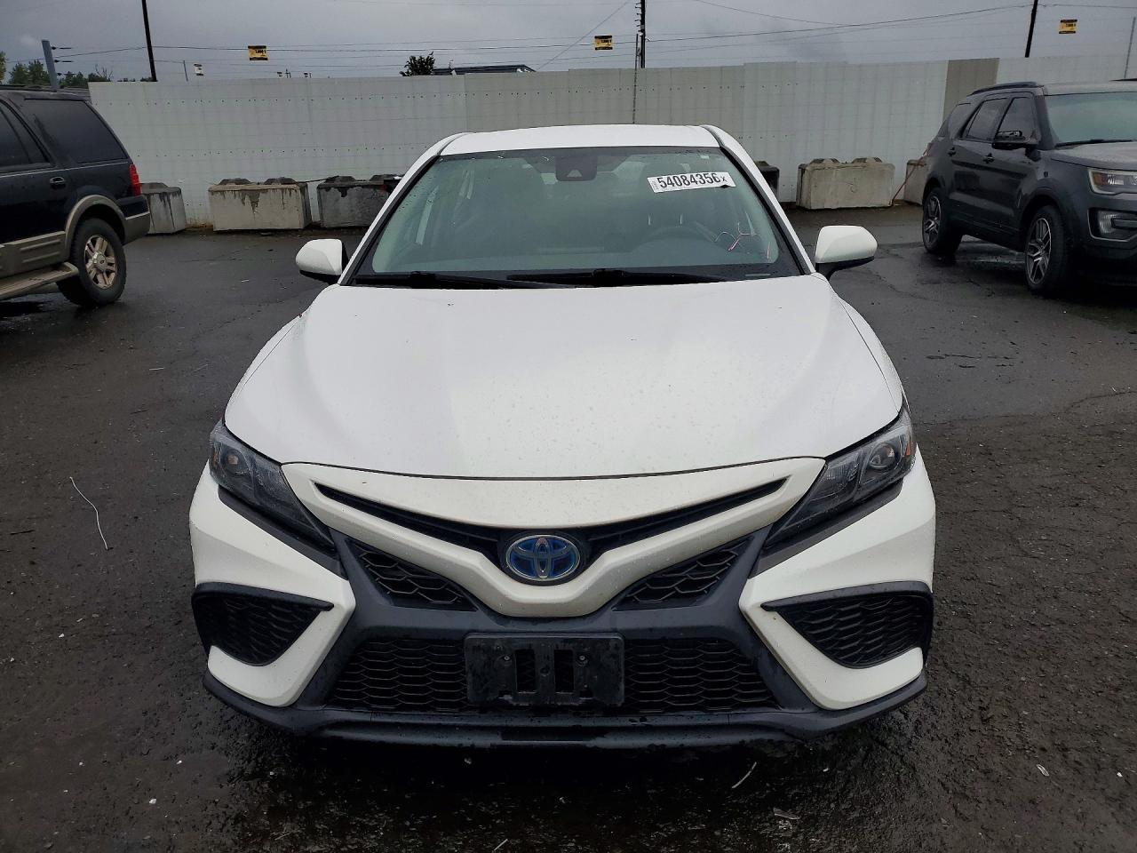 2021 TOYOTA CAMRY SE photo 9