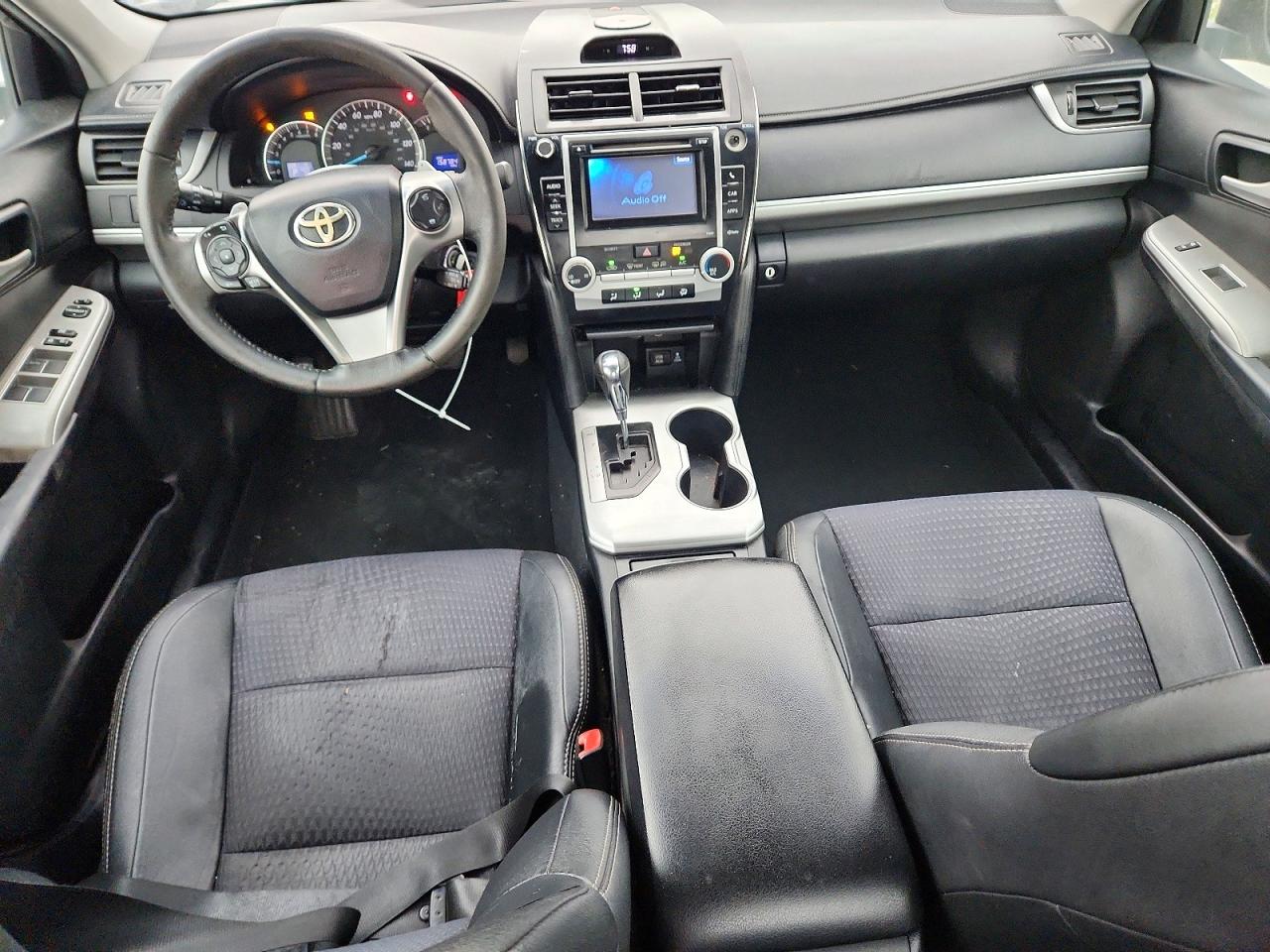 2012 TOYOTA CAMRY SE photo 8