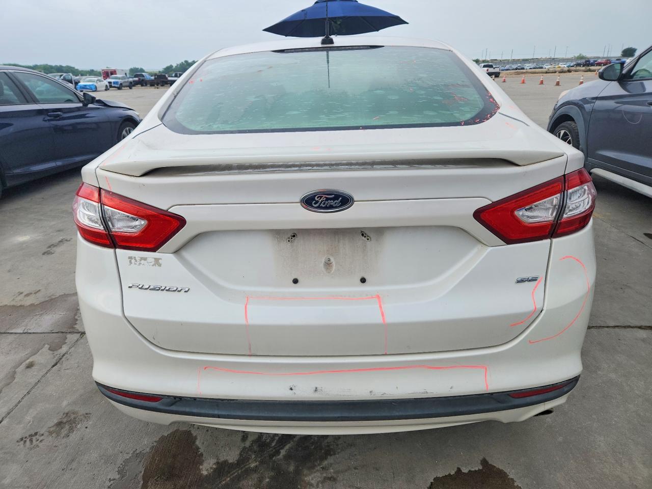 2014 FORD FUSION SE photo 11