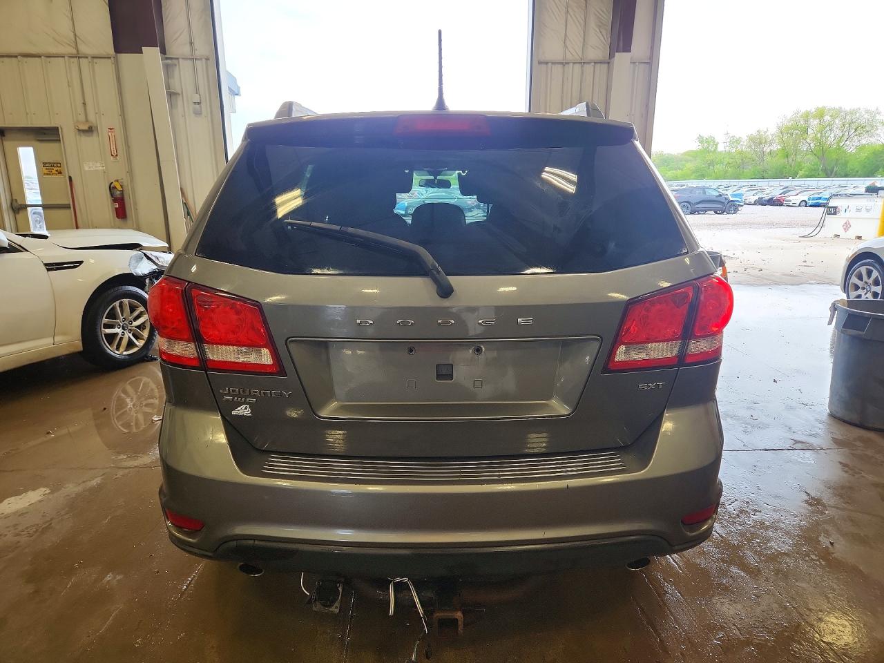 2013 DODGE JOURNEY SXT photo 16