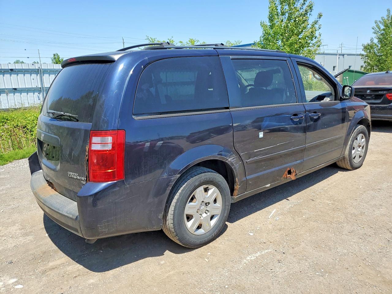 2010 DODGE GRAND CARAVAN SE photo 5