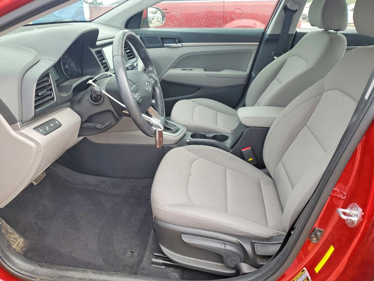 2020 HYUNDAI ELANTRA VALUE EDITION photo 19