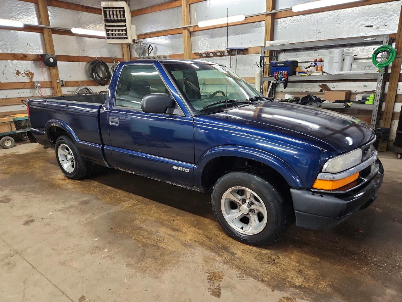 2001 CHEVROLET S TRUCK S10 photo 10