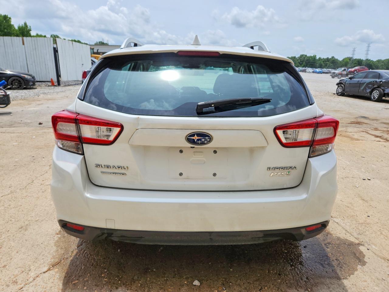 2017 SUBARU IMPREZA PREMIUM photo 11