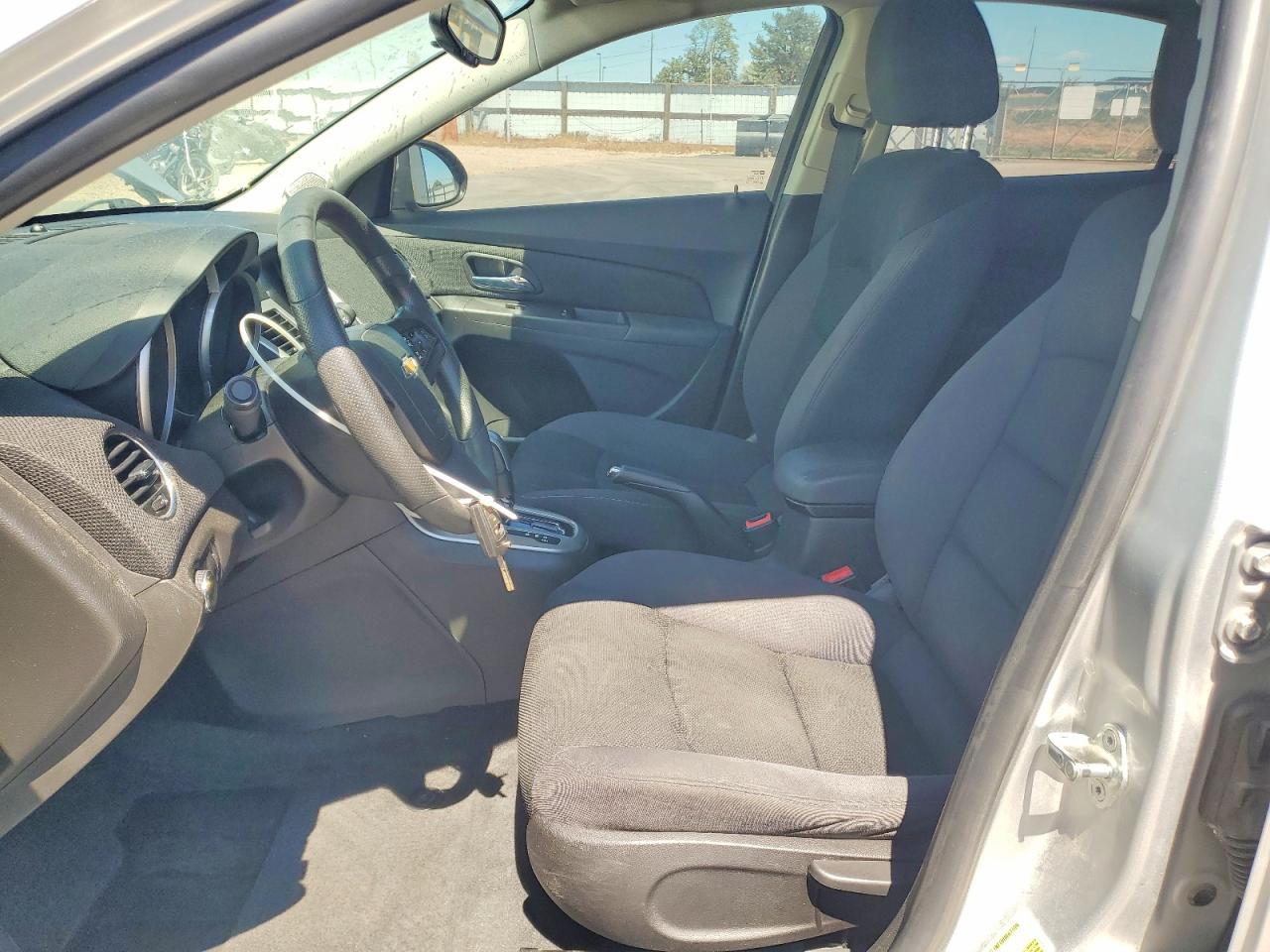 2016 CHEVROLET CRUZE LIMITED LT photo 13