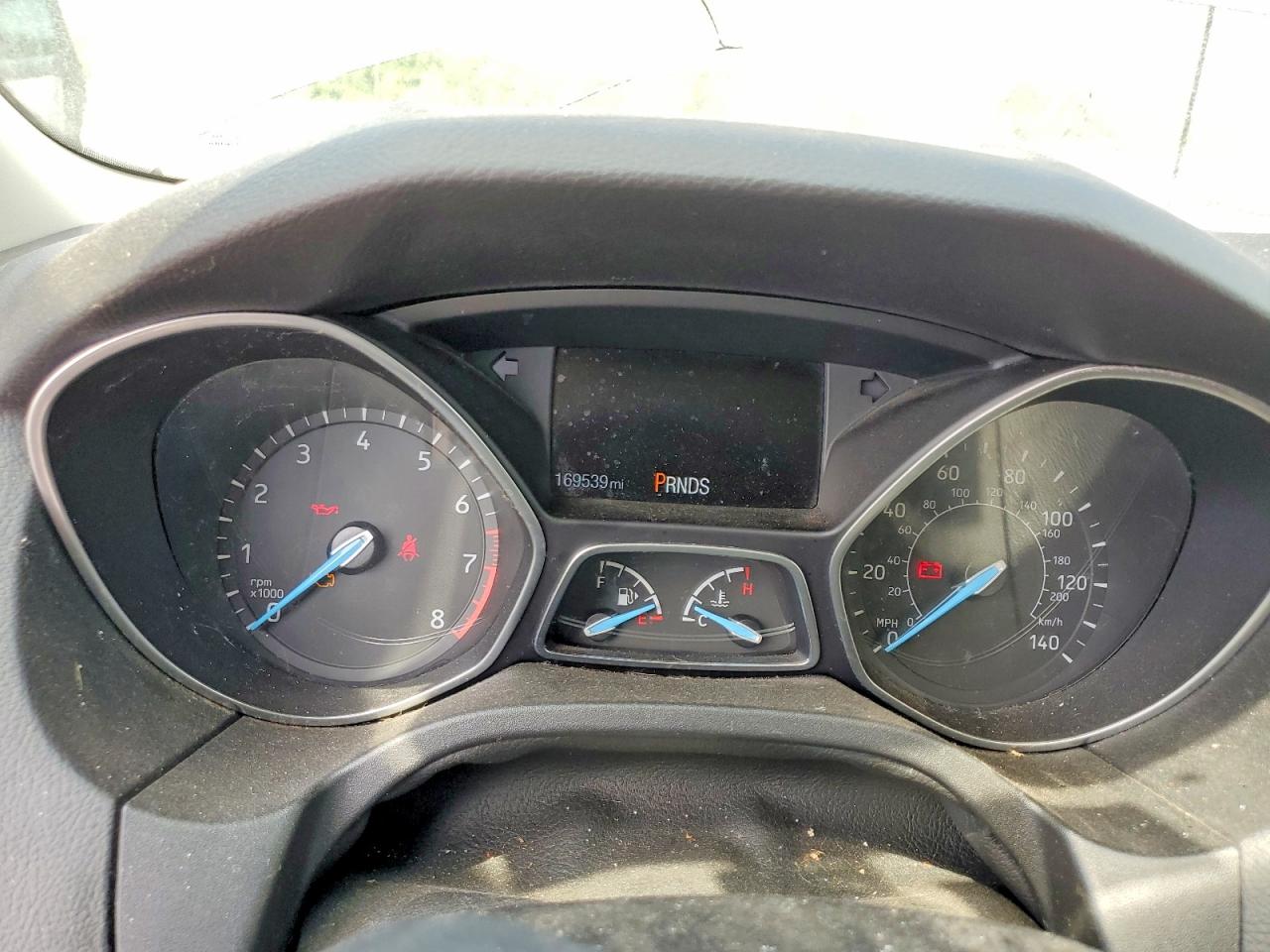 2015 FORD FOCUS SE photo 25