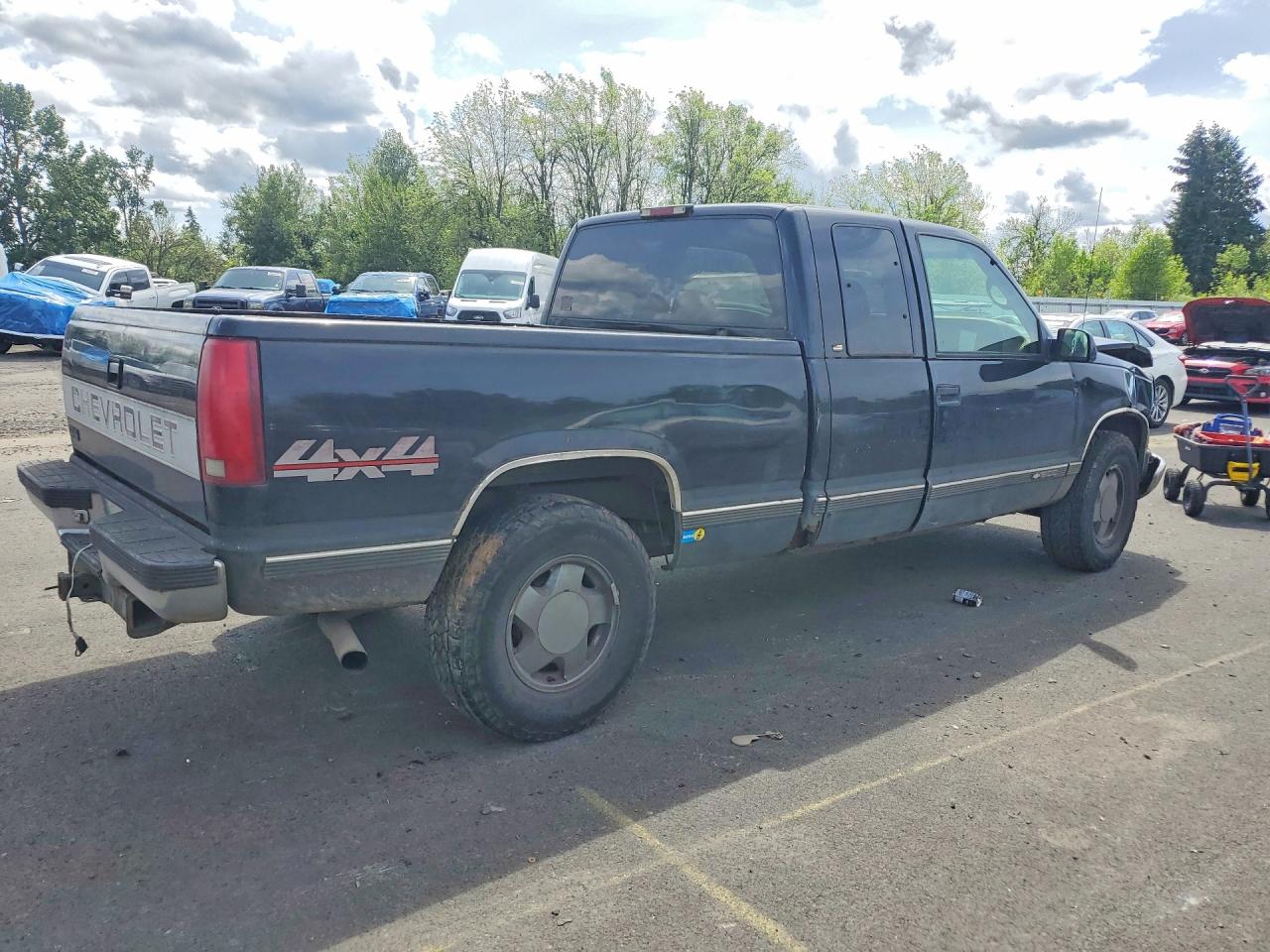 1997 CHEVROLET GMT-400 K1500 photo 3