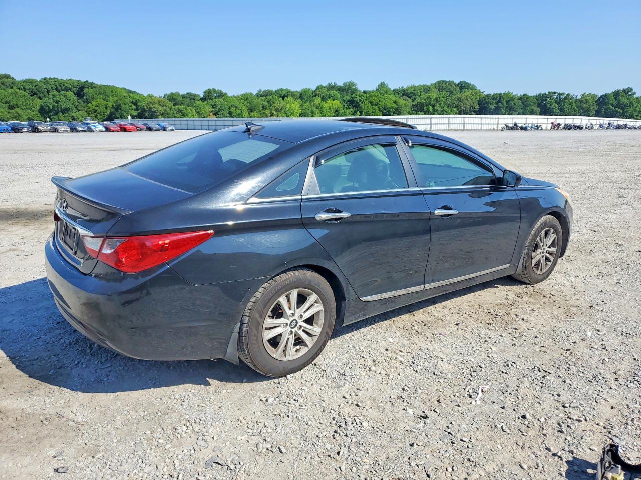 2013 HYUNDAI SONATA GLS photo 5