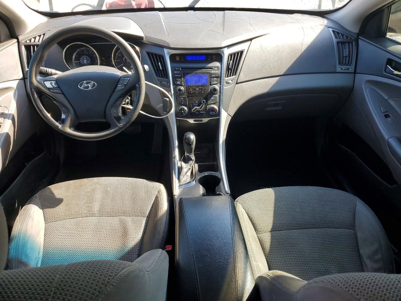 2013 HYUNDAI SONATA GLS photo 15