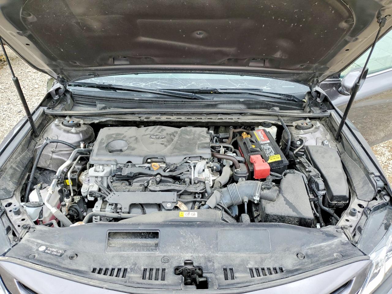2019 TOYOTA CAMRY SE photo 21