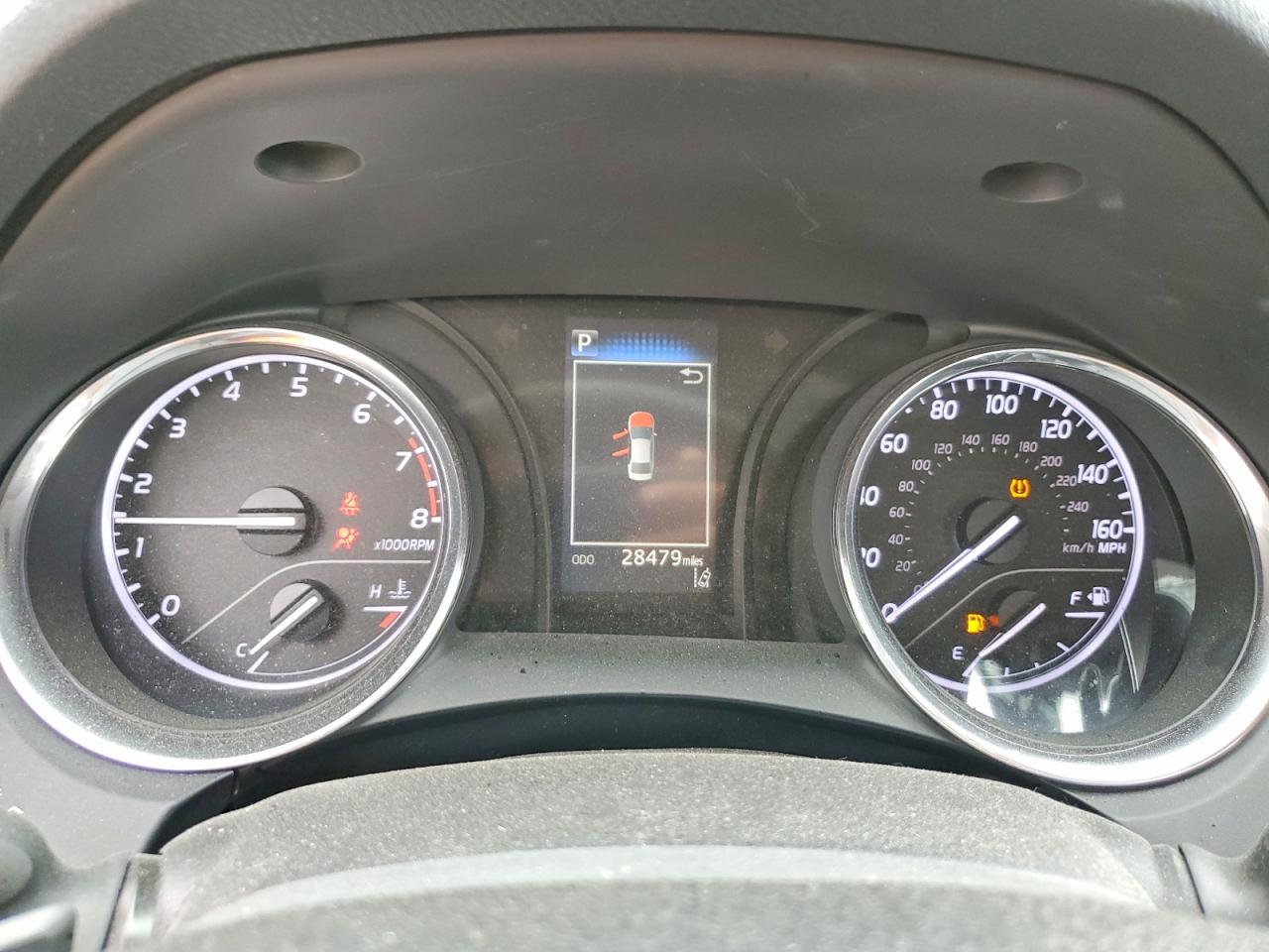 2019 TOYOTA CAMRY SE photo 17