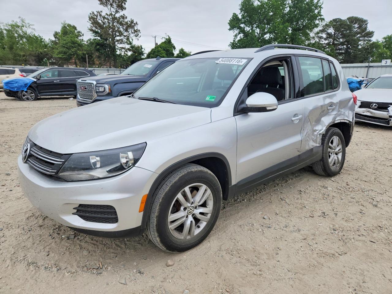 2016 VOLKSWAGEN TIGUAN