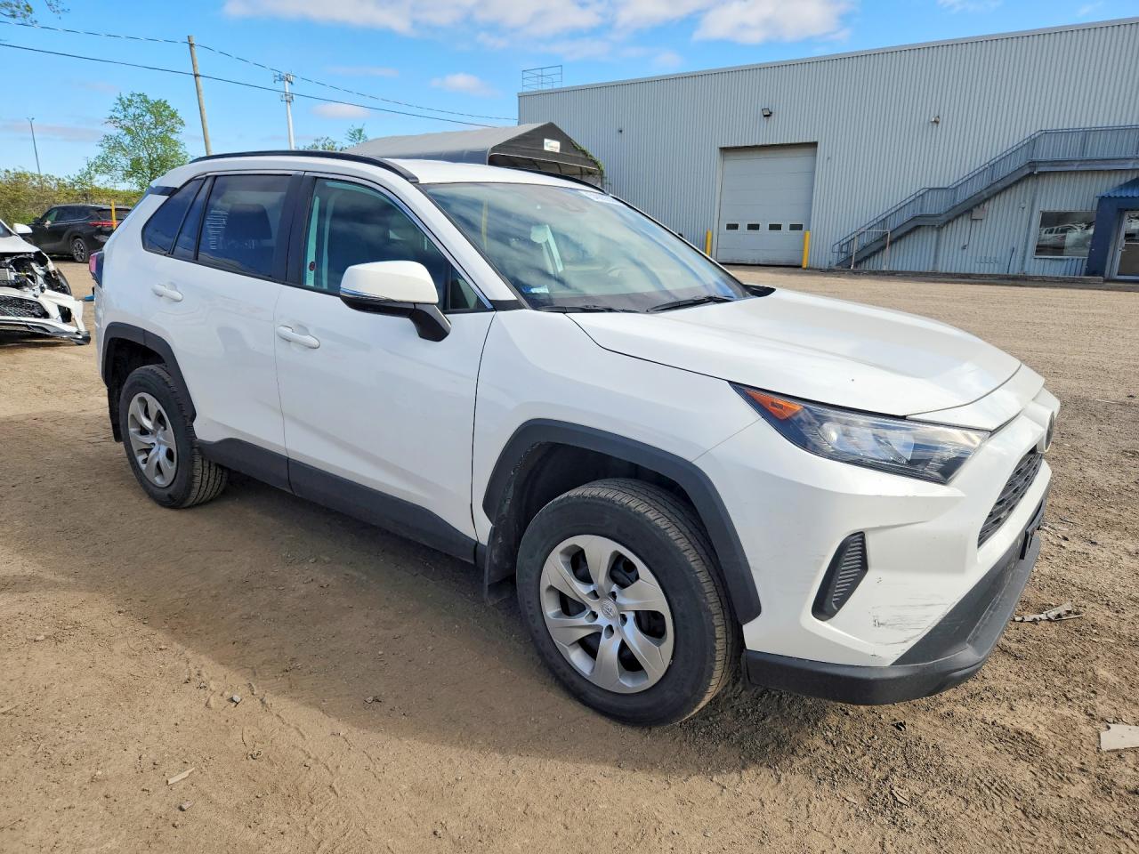 2021 TOYOTA RAV4 LE photo 7