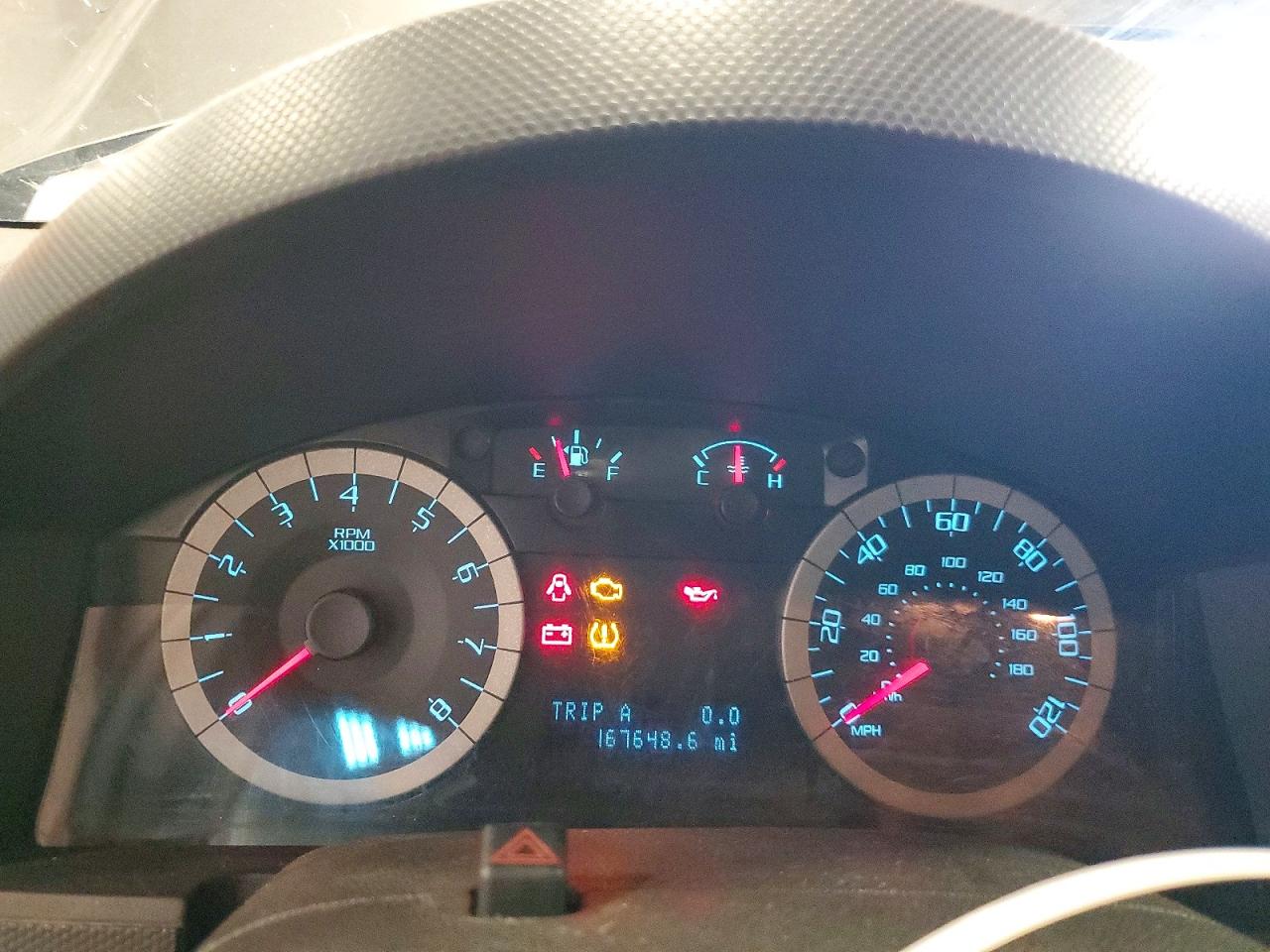 2011 FORD ESCAPE XLT photo 9