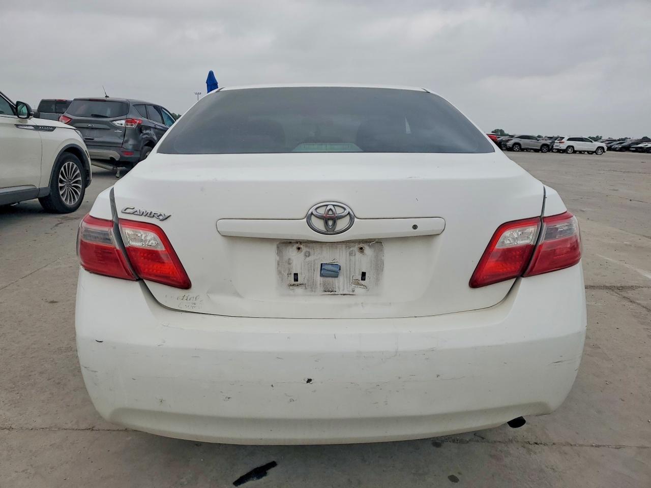2009 TOYOTA CAMRY BASE photo 6