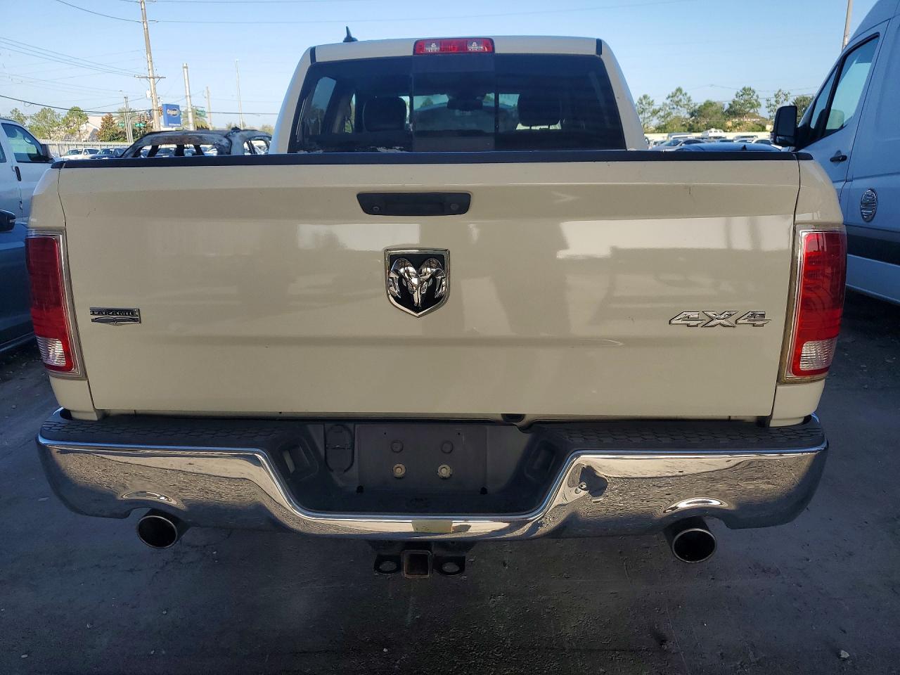 2018 RAM 1500 LARAMIE photo 11