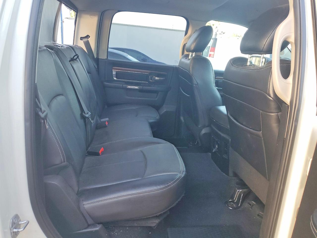 2018 RAM 1500 LARAMIE photo 19