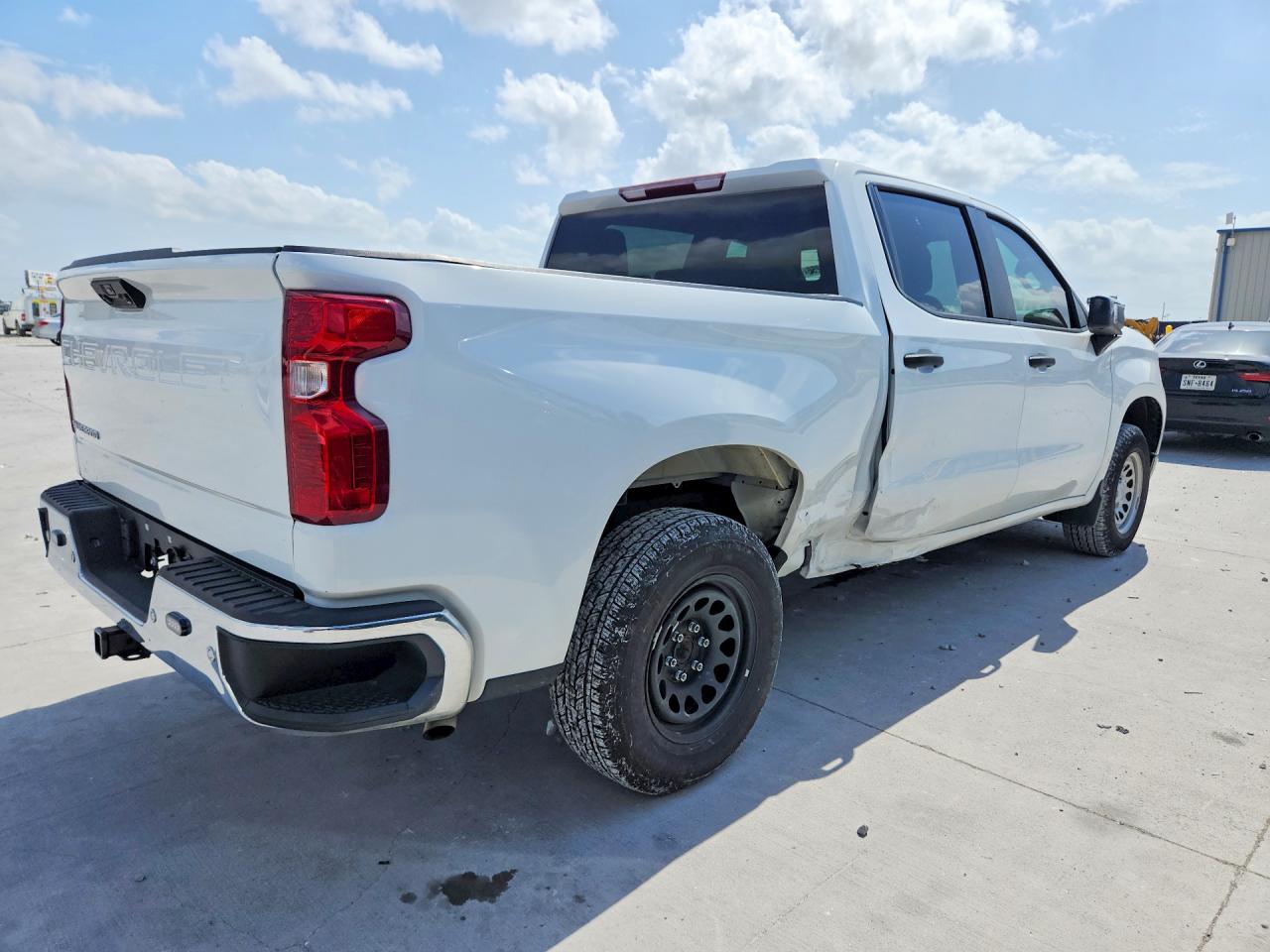 2024 CHEVROLET SILVERADO C1500 photo 5