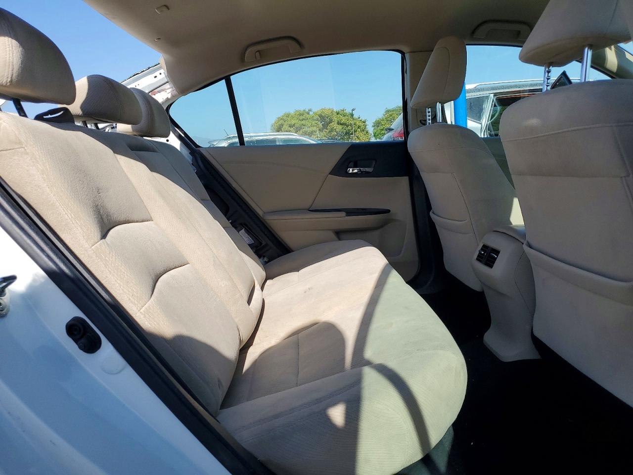 2015 HONDA ACCORD HYBRID photo 28