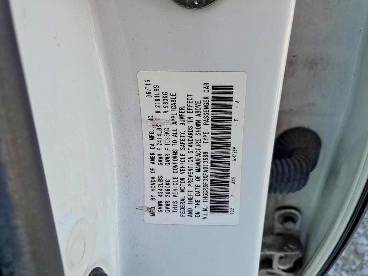 2015 HONDA ACCORD HYBRID photo 37