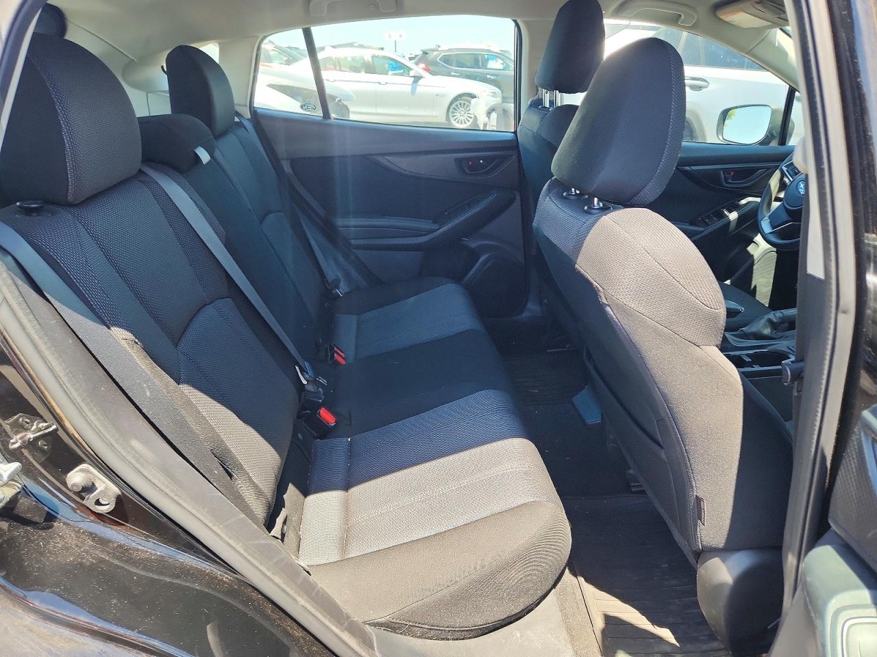 2017 SUBARU IMPREZA PREMIUM photo 31