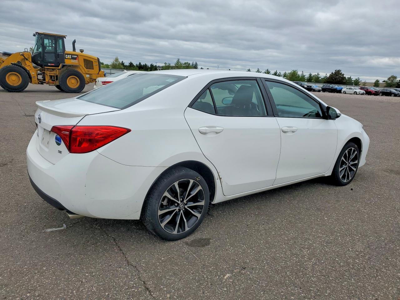 2017 TOYOTA COROLLA SE photo 7