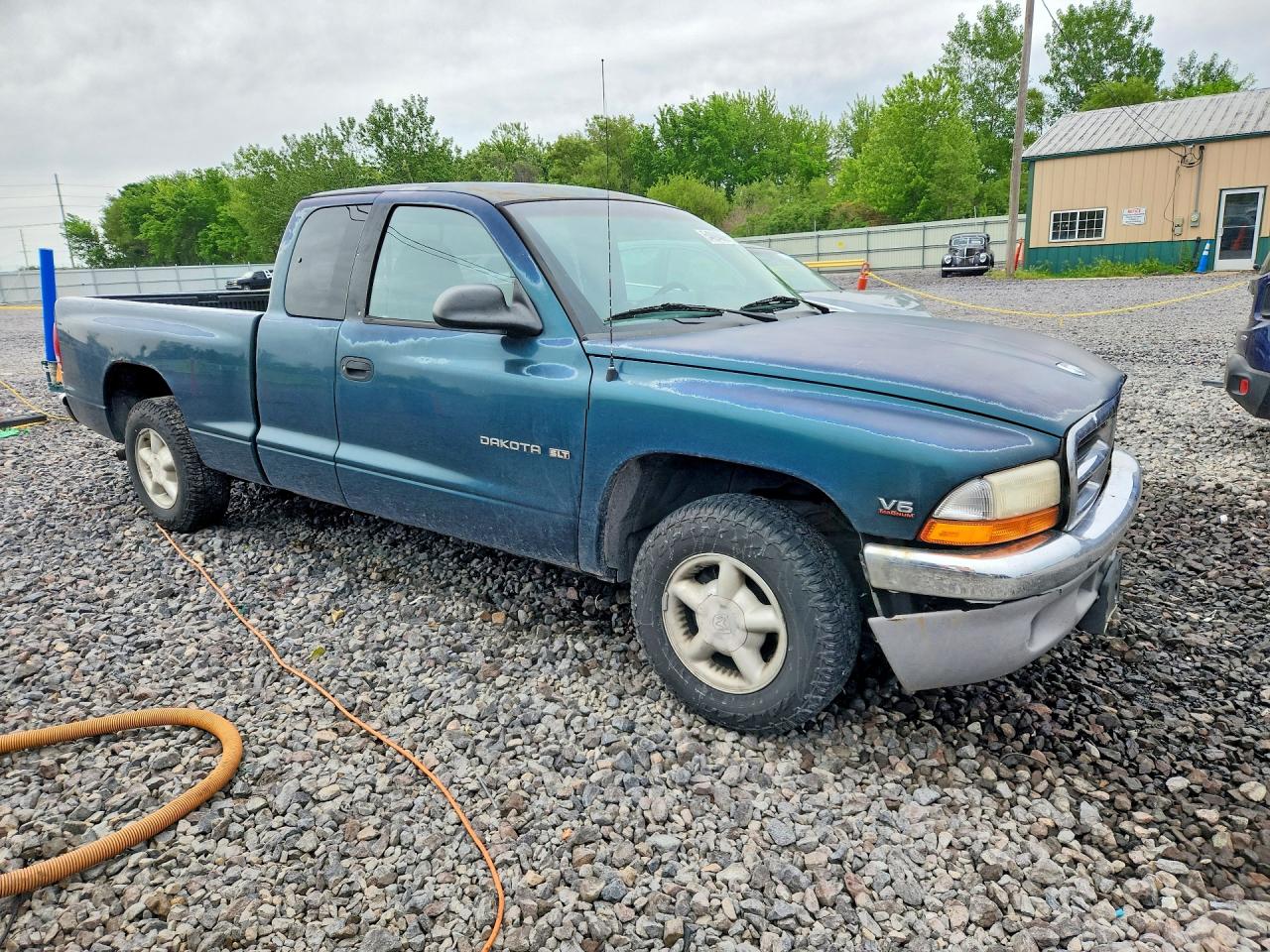 1998 DODGE DAKOTA photo 4