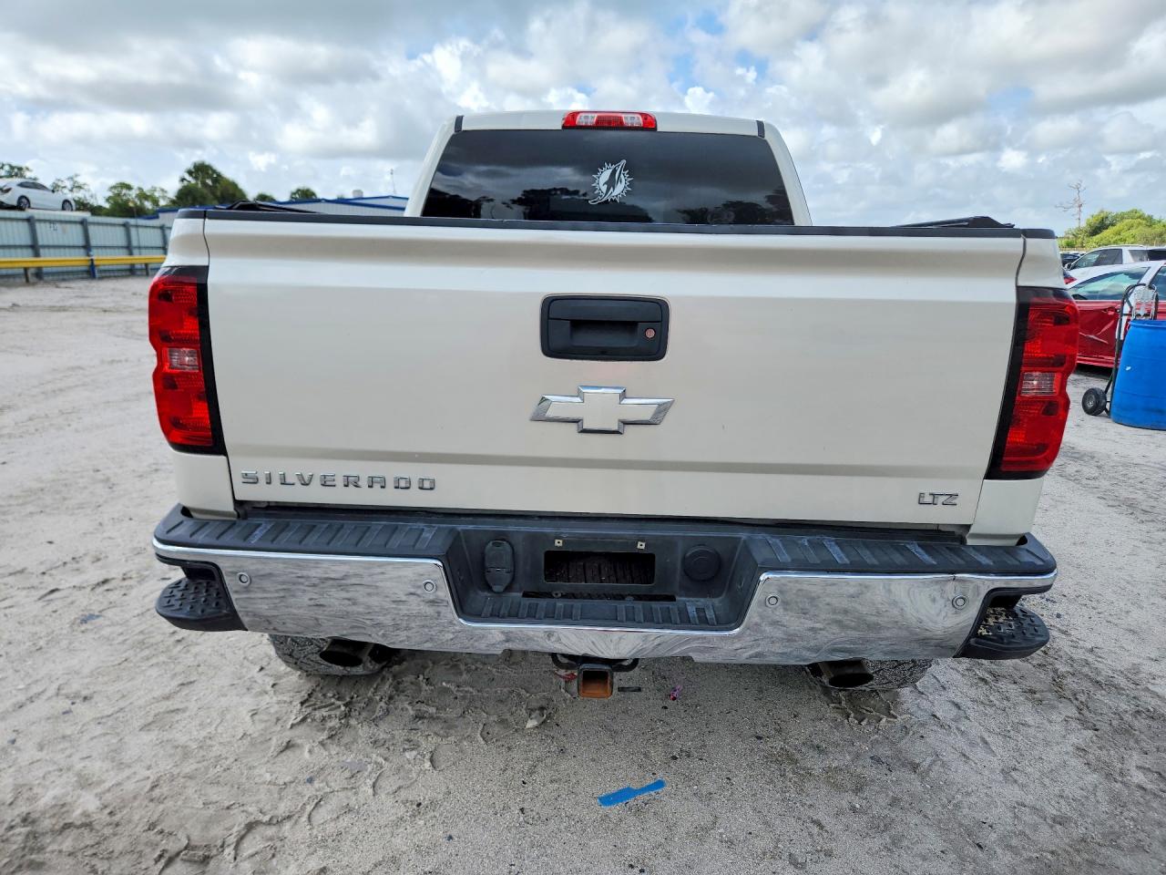 2014 CHEVROLET SILVERADO K1500 LTZ photo 6