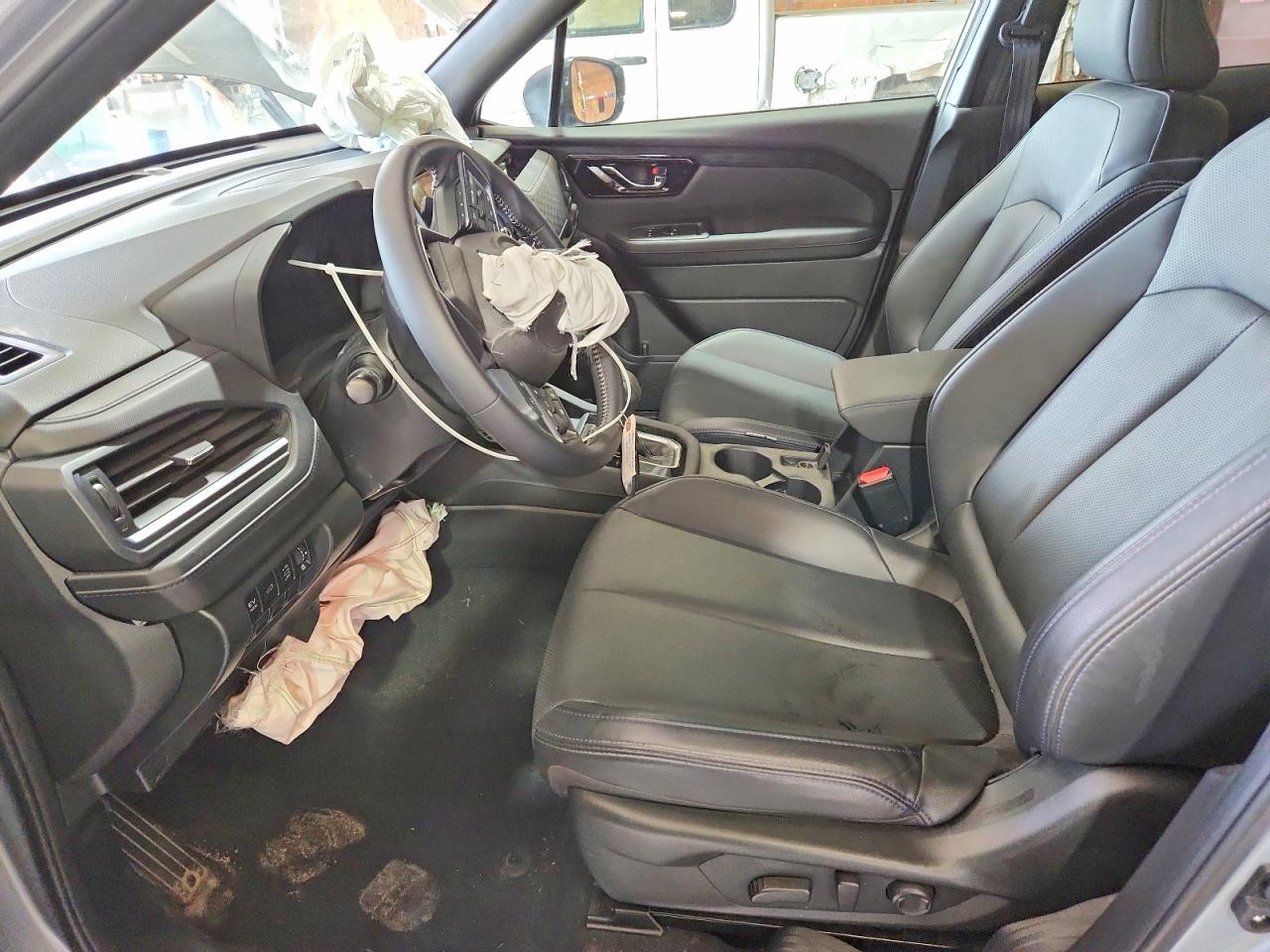 2025 SUBARU FORESTER LIMITED photo 13