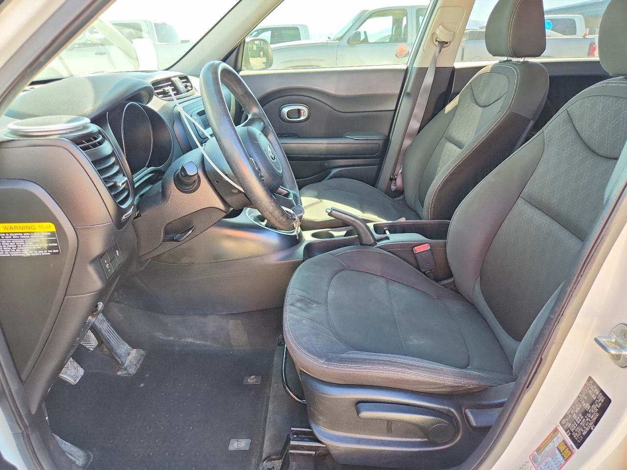 2016 KIA SOUL BASE photo 13