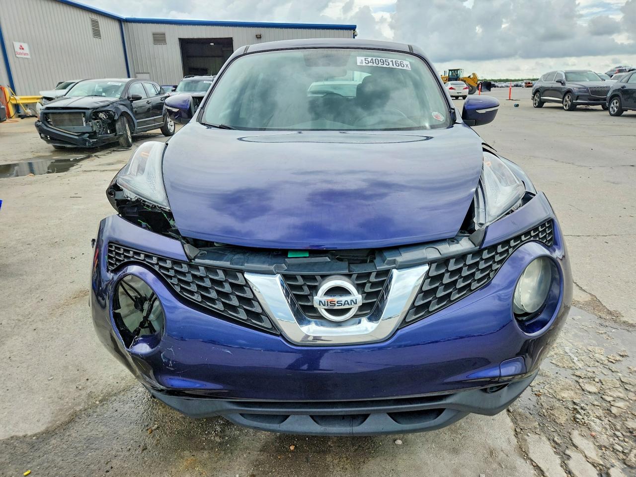 2015 NISSAN JUKE S photo 9