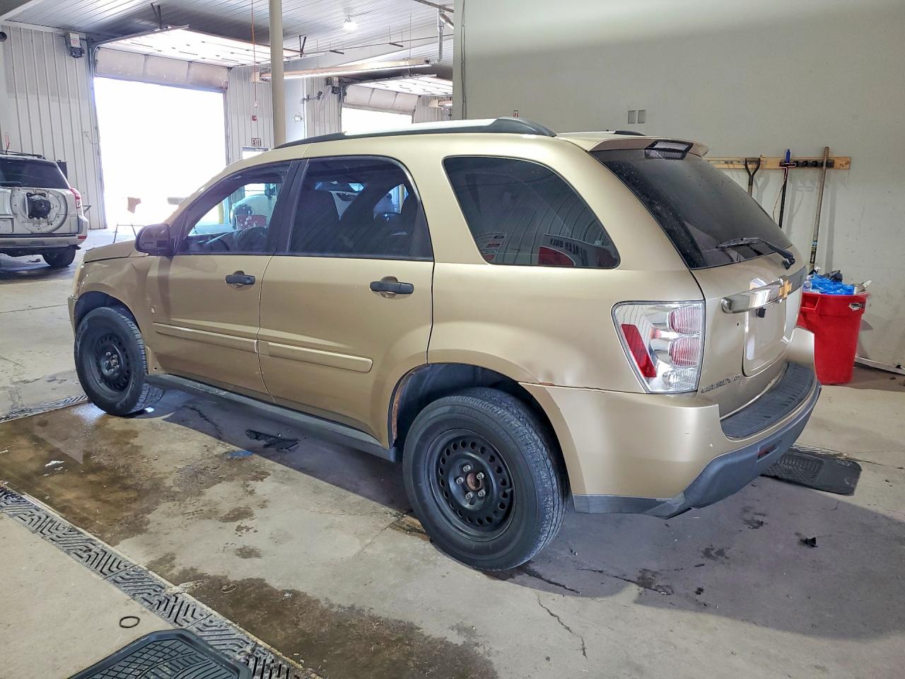 2006 CHEVROLET EQUINOX LS photo 4