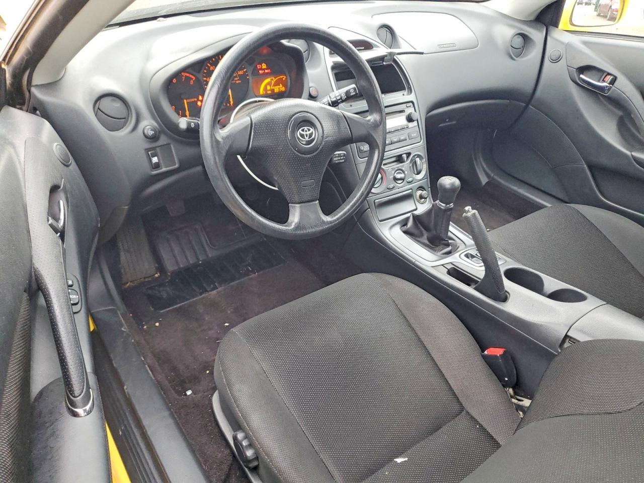 2005 TOYOTA CELICA GT photo 22