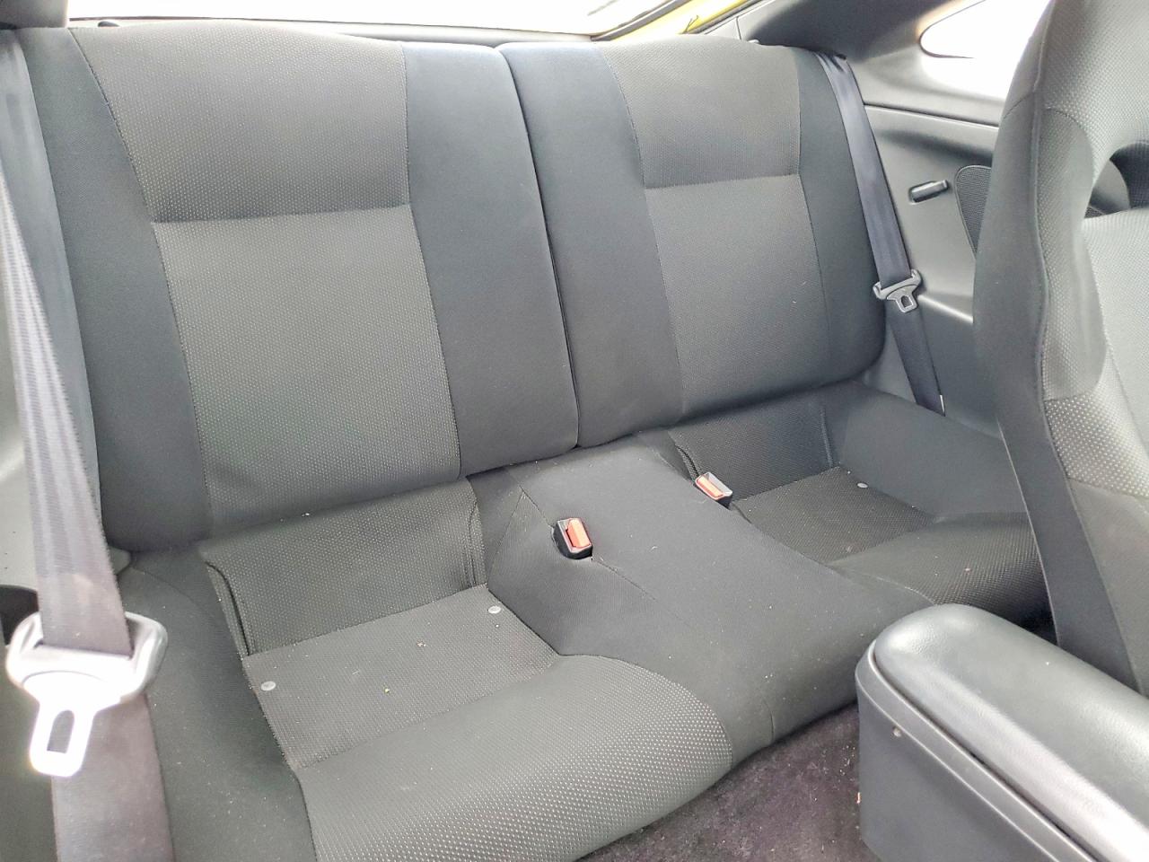 2005 TOYOTA CELICA GT photo 28