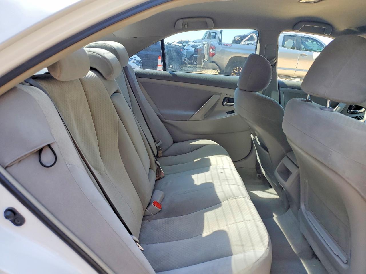 2007 TOYOTA CAMRY LE V6 photo 19