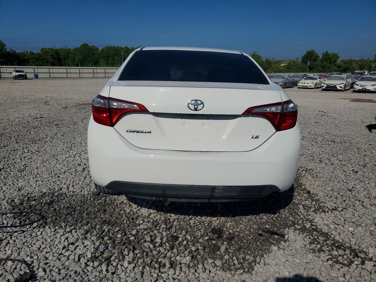 2016 TOYOTA COROLLA LE photo 11