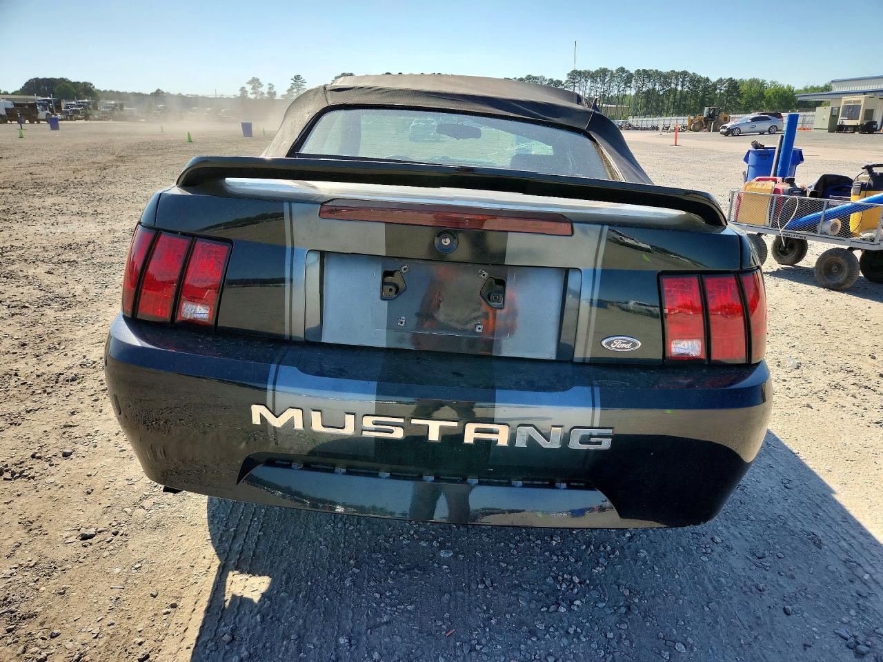 2000 FORD MUSTANG photo 11