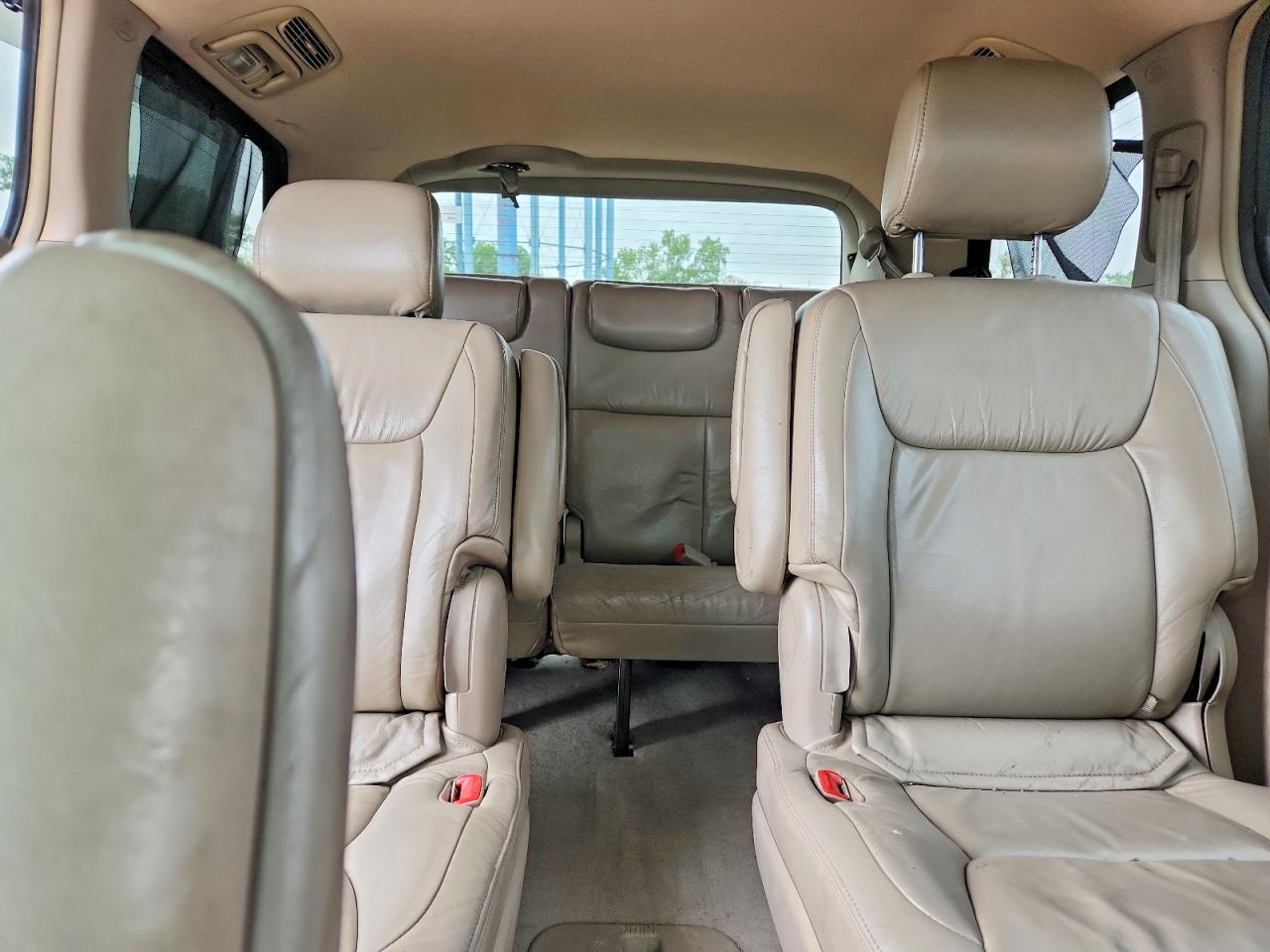 2004 TOYOTA SIENNA XLE LIMITED 7 PASSENGER photo 19